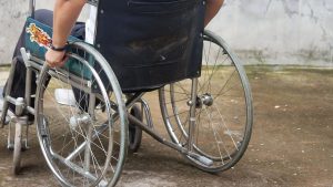 mexicanos-desarrollan-silla-de-ruedas-que-puede-moverse-con-la-mente